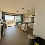 2-6 Pers, 2 Ch, Balcon, Piscine, Acces Plage, Parking - Fr-1-194-234