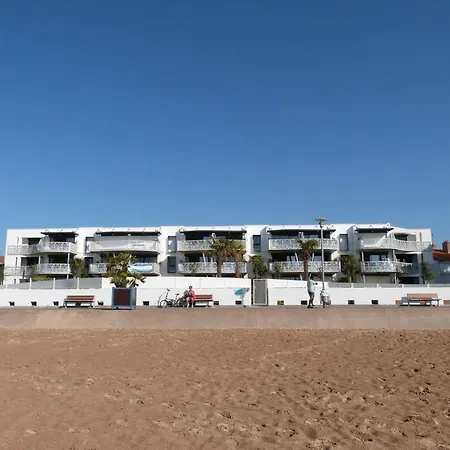 Apartamento 2-6 Pers, 2 Ch, Balcon, Piscine, Acces Plage, Parking - Fr-1-194-234 *