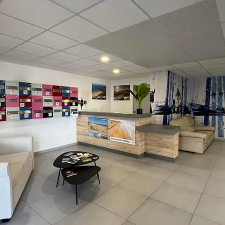 Lejlighed 2-6 Pers, 2 Ch, Balcon, Piscine, Acces Plage, Parking - Fr-1-194-234